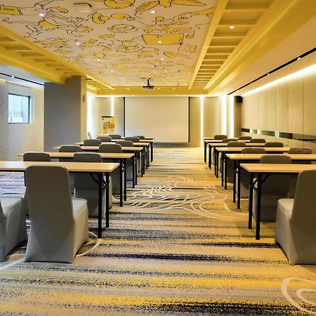 Yello Hotel Harbour Bay Нагоя Екстериор снимка