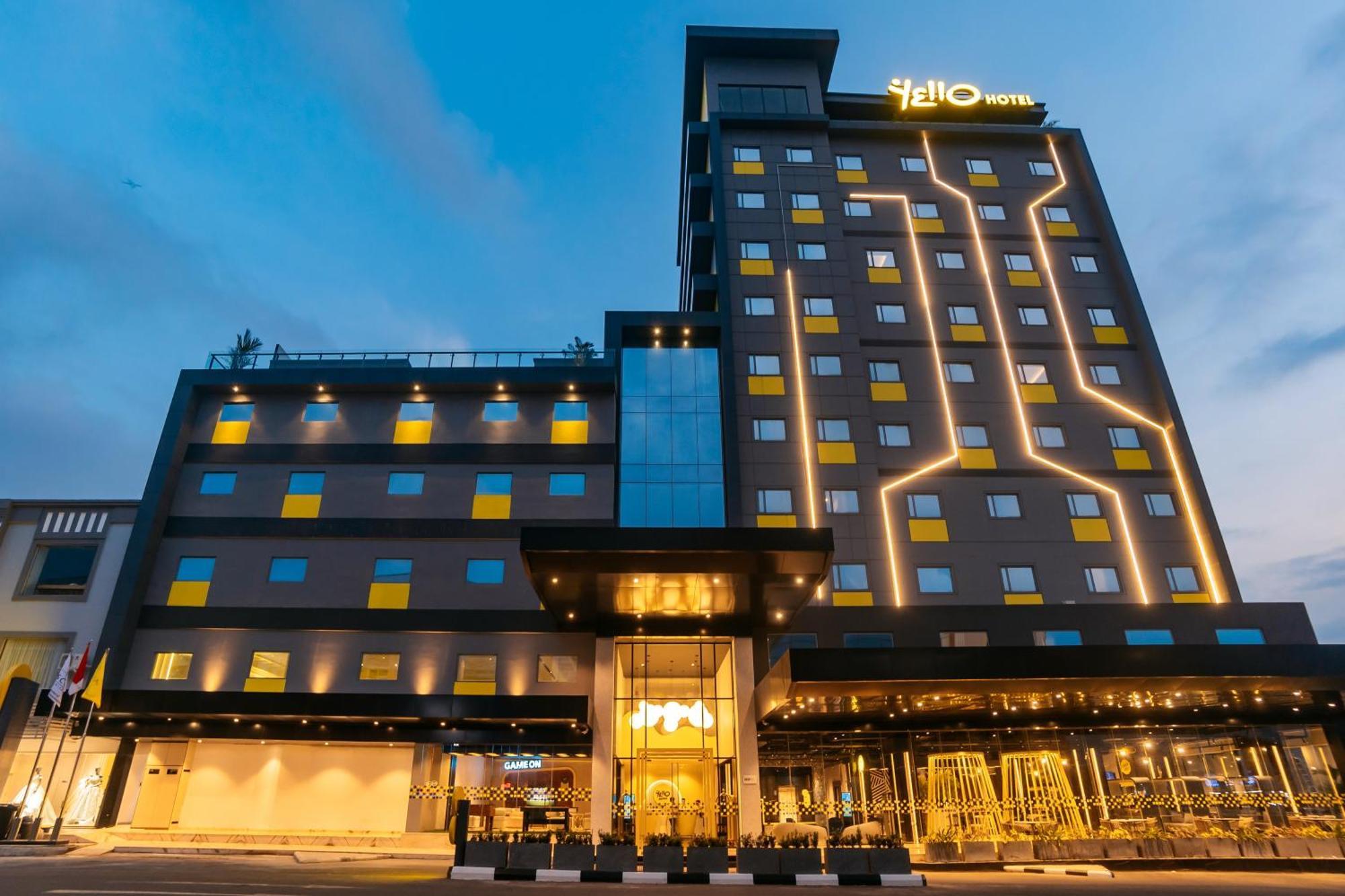 Yello Hotel Harbour Bay Нагоя Екстериор снимка