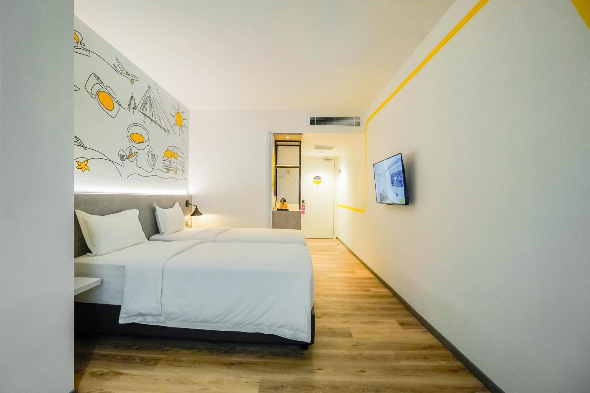 Yello Hotel Harbour Bay Нагоя Екстериор снимка