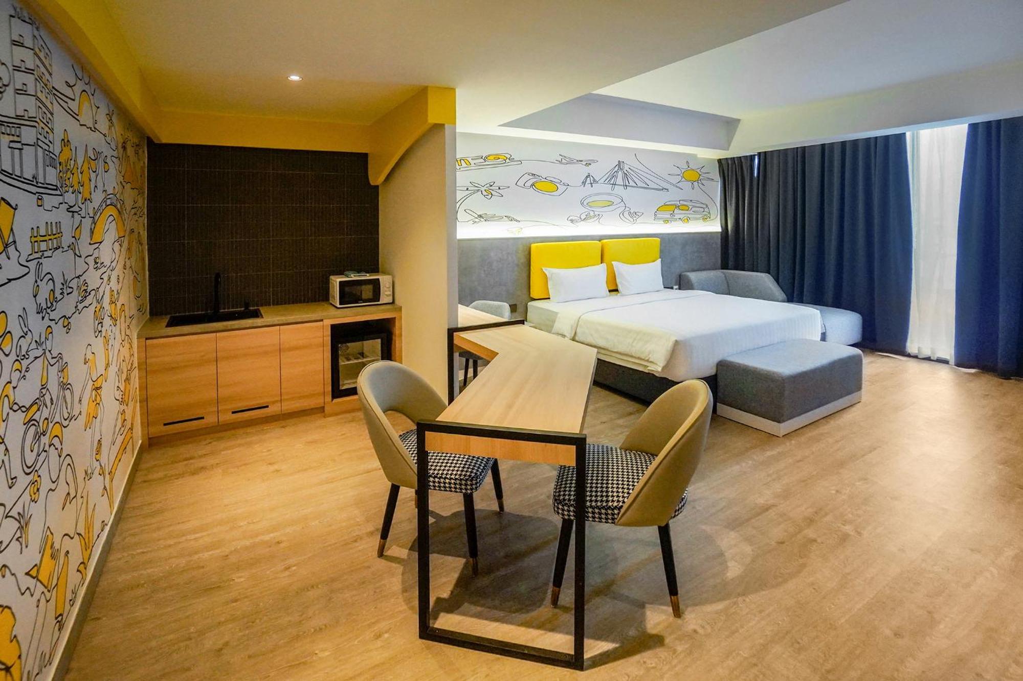 Yello Hotel Harbour Bay Нагоя Екстериор снимка