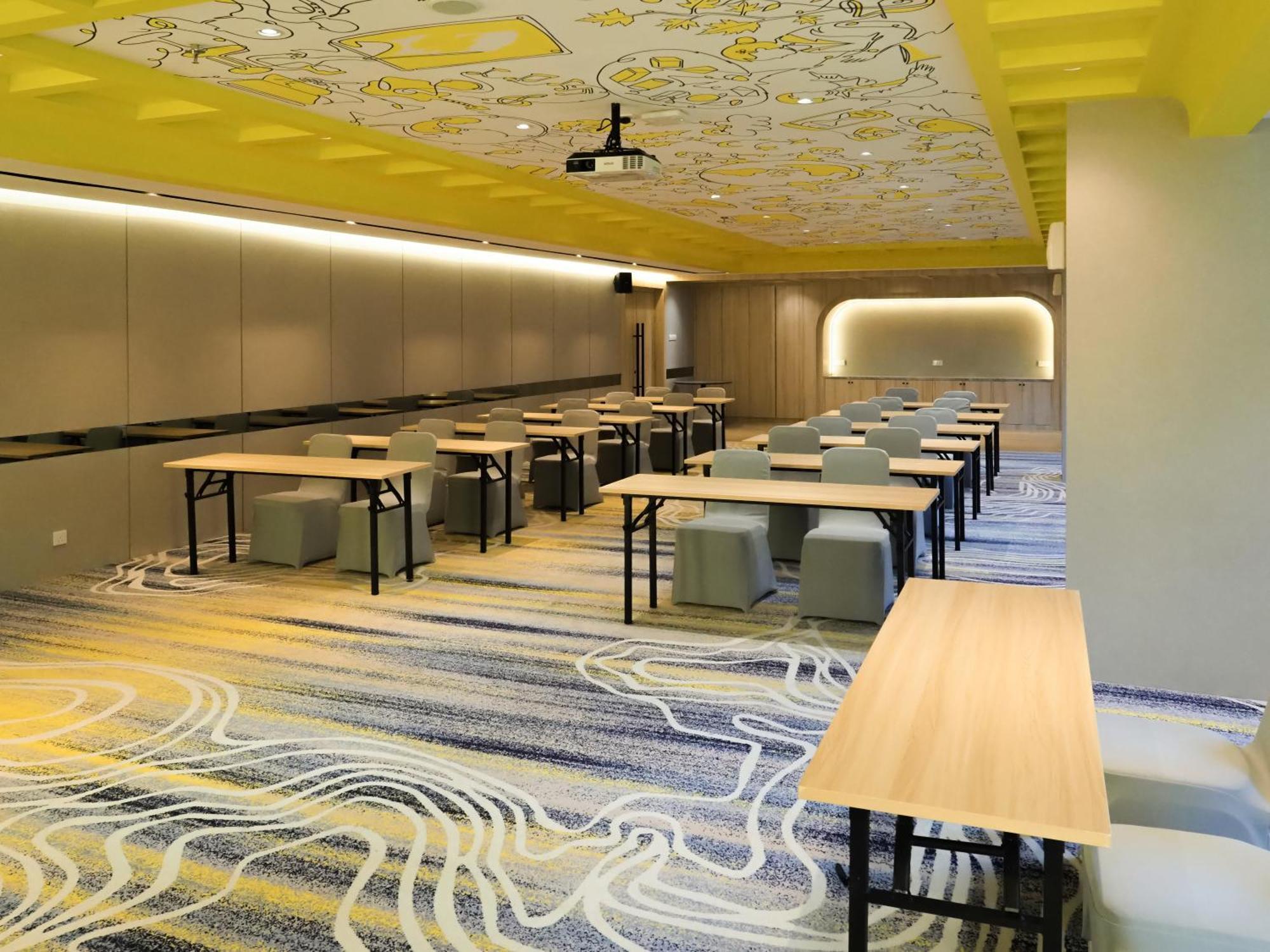 Yello Hotel Harbour Bay Нагоя Екстериор снимка